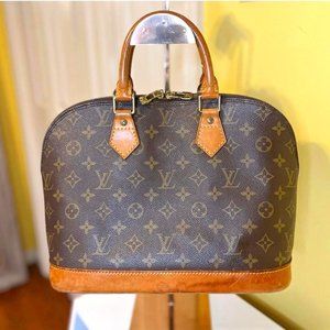 Louis Vuitton Alma MM Monogram Bag